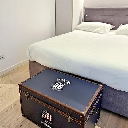 Compagnoni12 Luxury Penthouse With Private Jacuzzi And * Milano