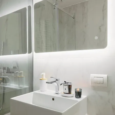 Compagnoni12 Luxury Penthouse With Private Jacuzzi And * Milano